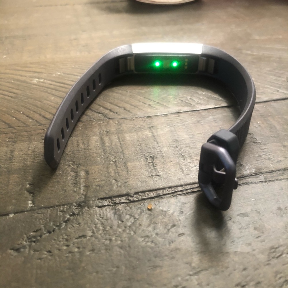 Fitbit - Picture 3 of 3